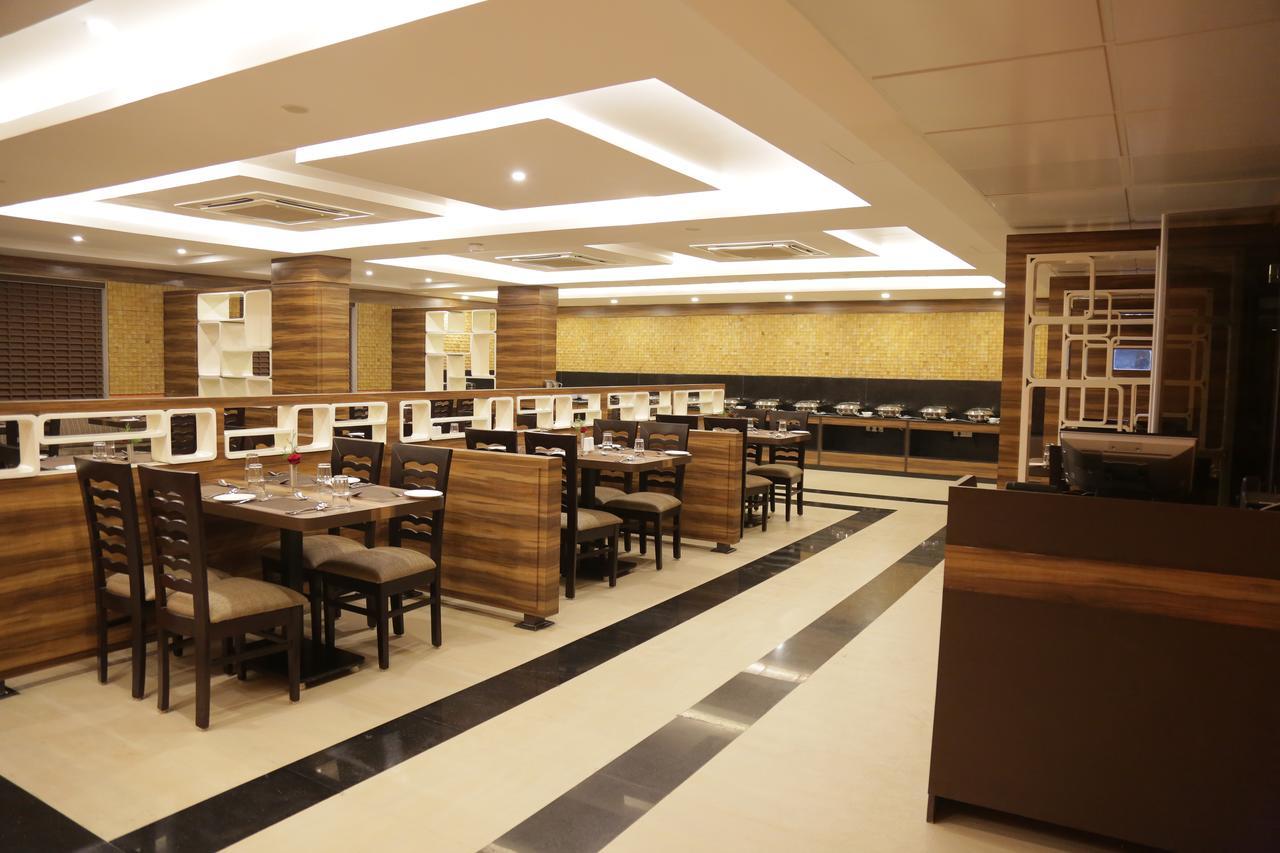 Rangalaya Royal Hotel Vellore Ngoại thất bức ảnh