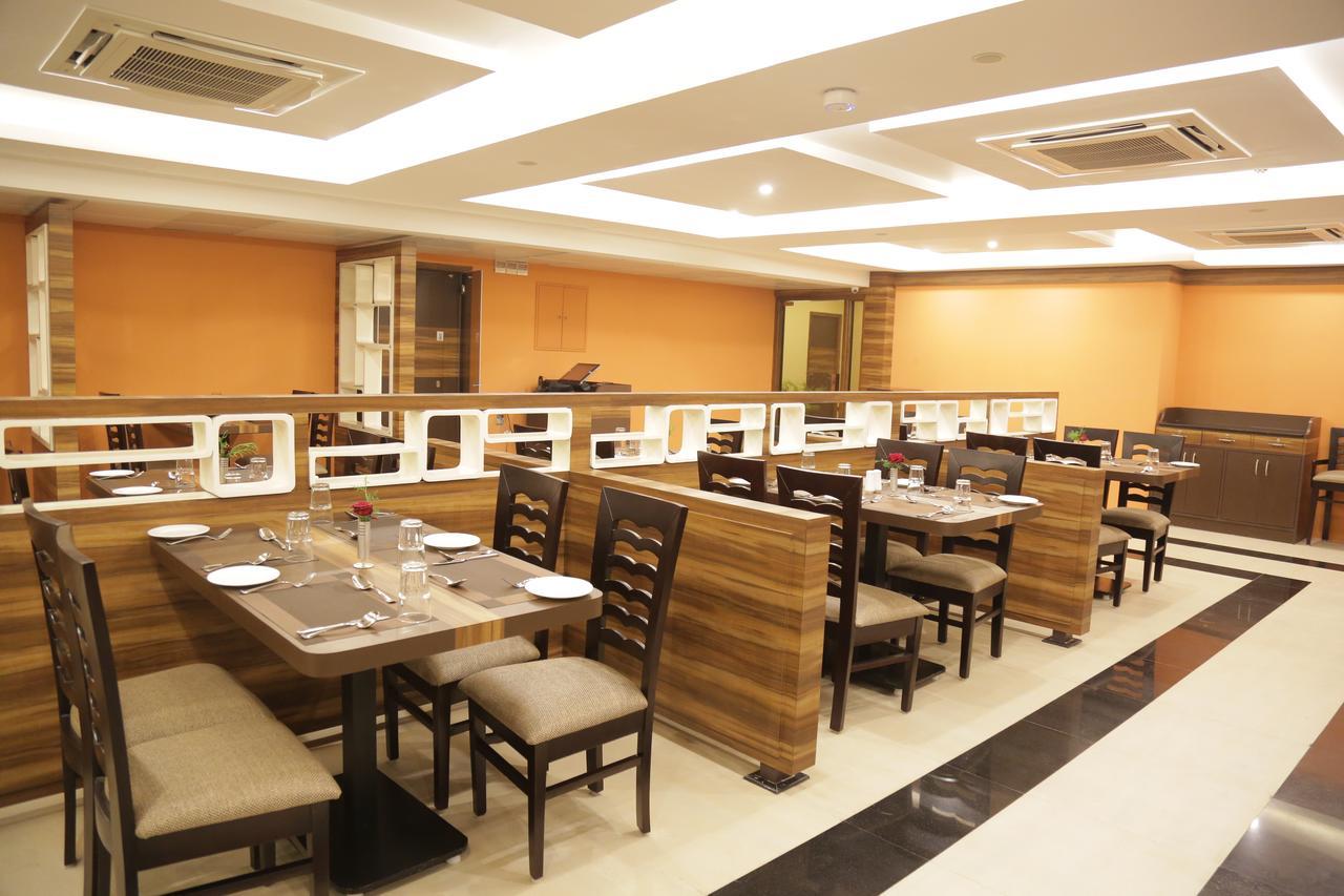 Rangalaya Royal Hotel Vellore Ngoại thất bức ảnh